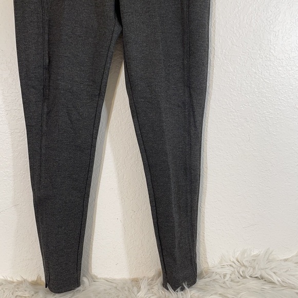 Seven7 4-Way Stretch Pull-On Legging Scallop Hem - Picture 3 of 12